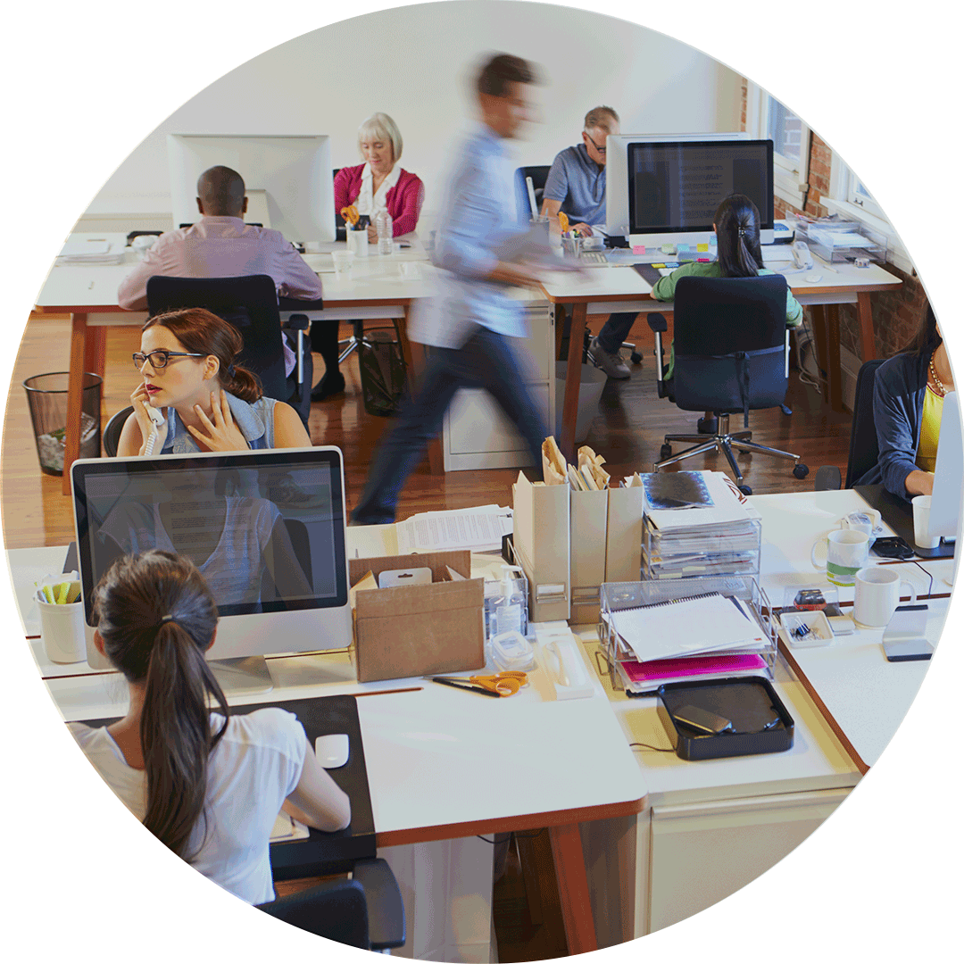 Arbeit am PC im Büro